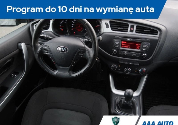 Kia Ceed cena 40000 przebieg: 133527, rok produkcji 2015 z Błaszki małe 232